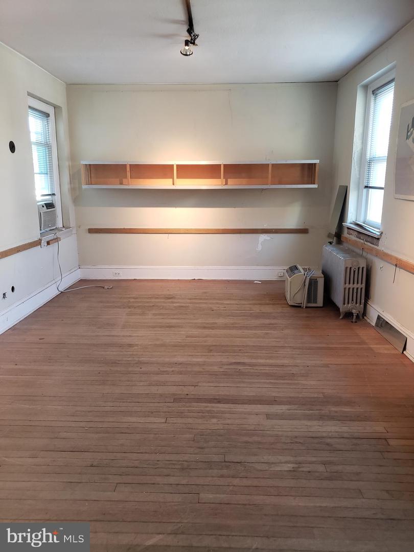 38 WITHERSPOON ST #3E Property Photo 1