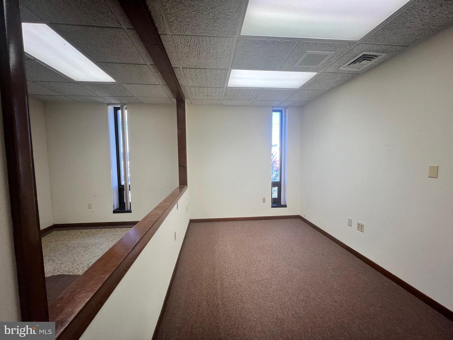 6 Colonial Lake Dr #suite G Property Photo 10