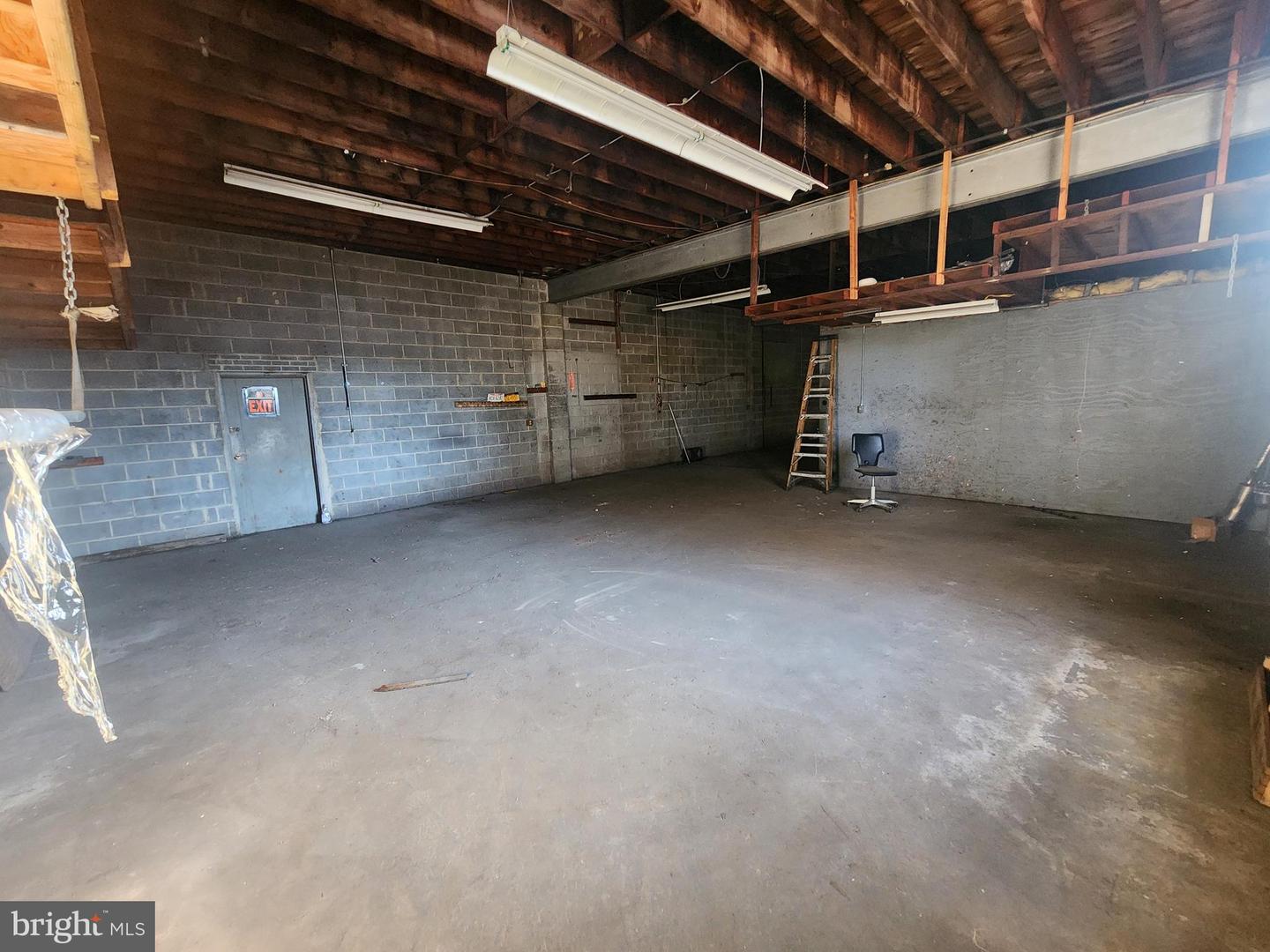 359 Stokes Ave Property Photo 8