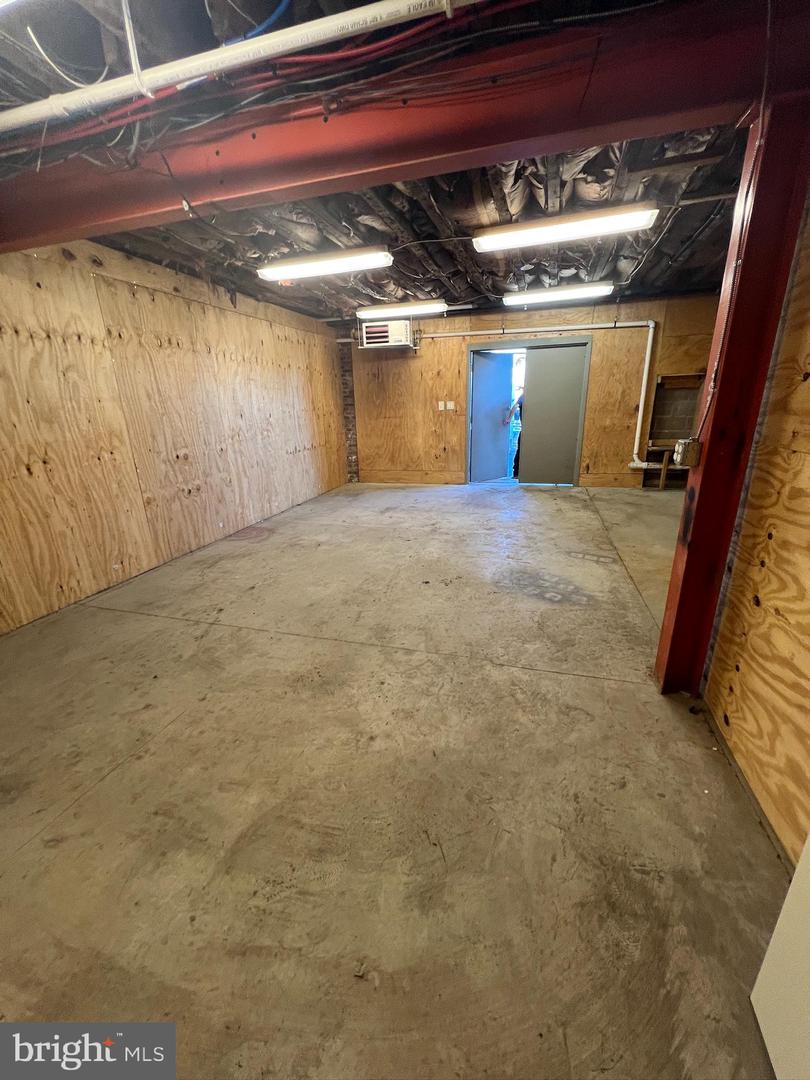 65 PATTERSON AVE #H Property Photo 1