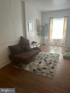 210 W State St Property Photo 15