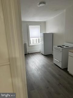 210 W State St Property Photo 24