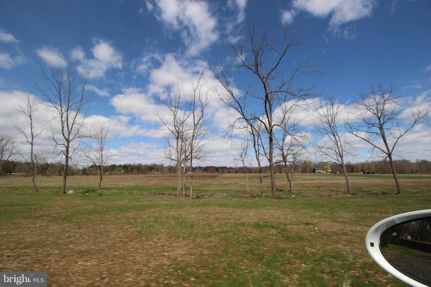 12 Lynnbrook Dr Property Photo 26