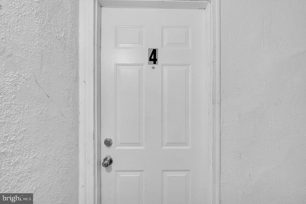 724 Division St Property Photo 42