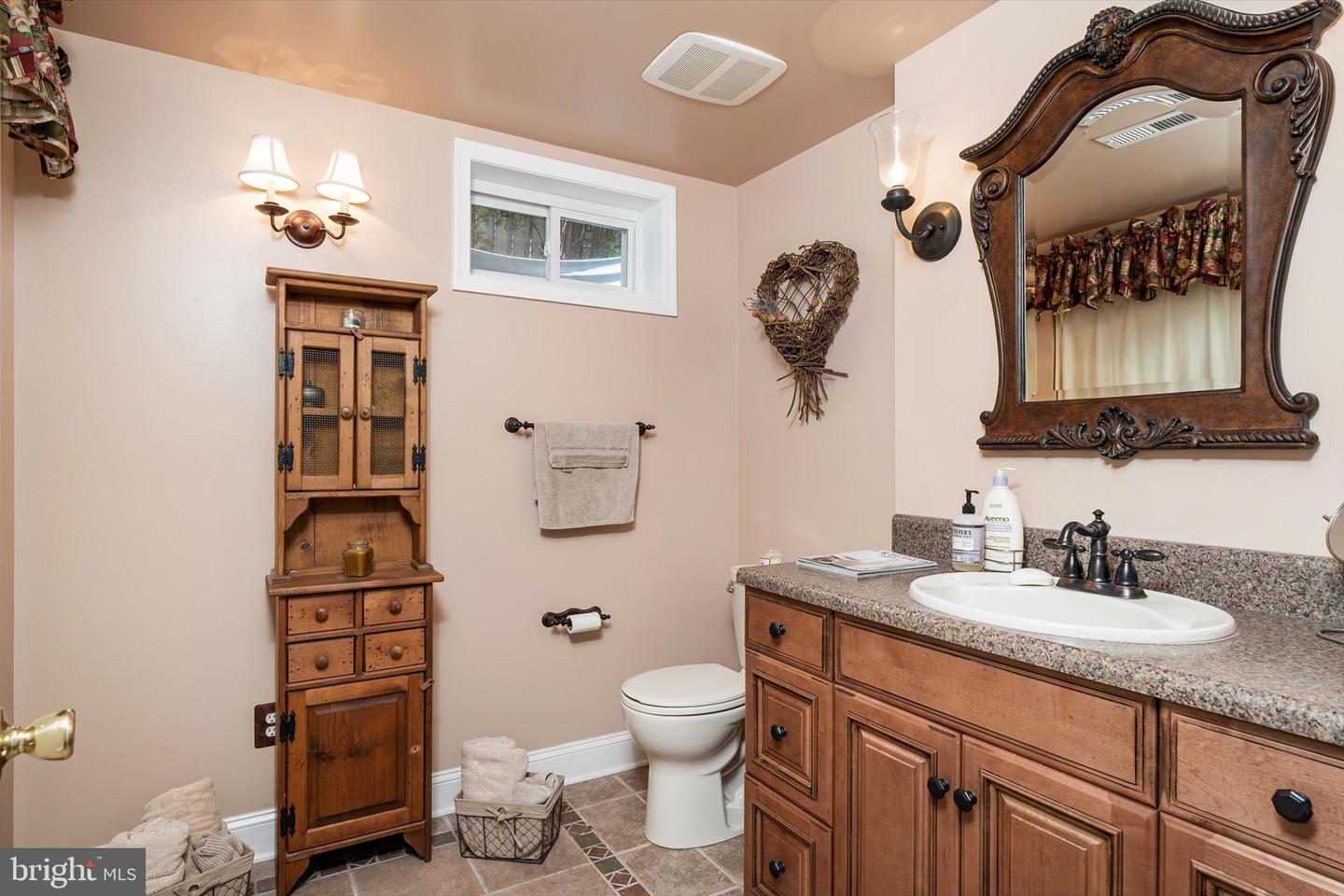 63 Eldridge Property Photo 25