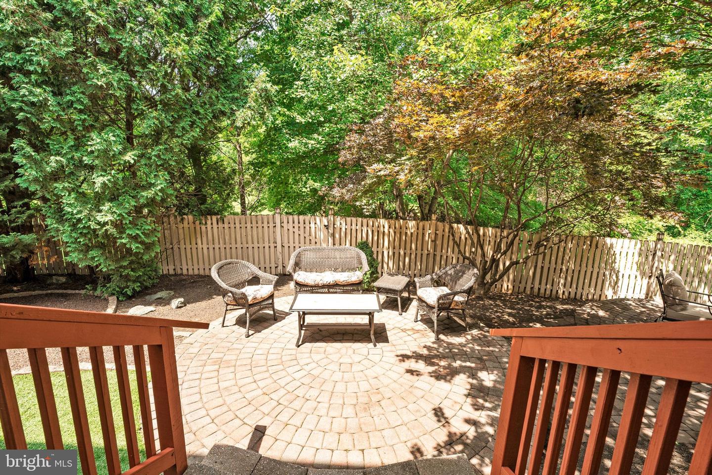 63 Eldridge Property Photo 29