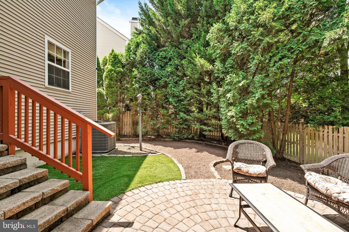 63 Eldridge Property Photo 30