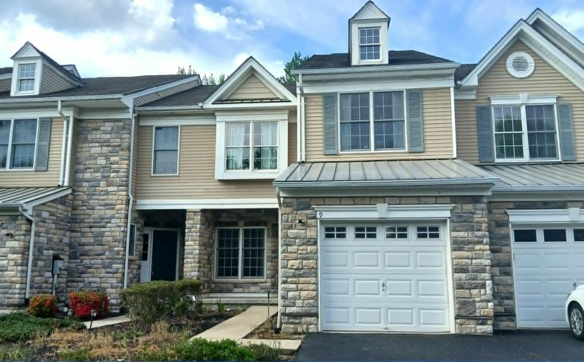 9 Wedgewood Ct Property Photo 1