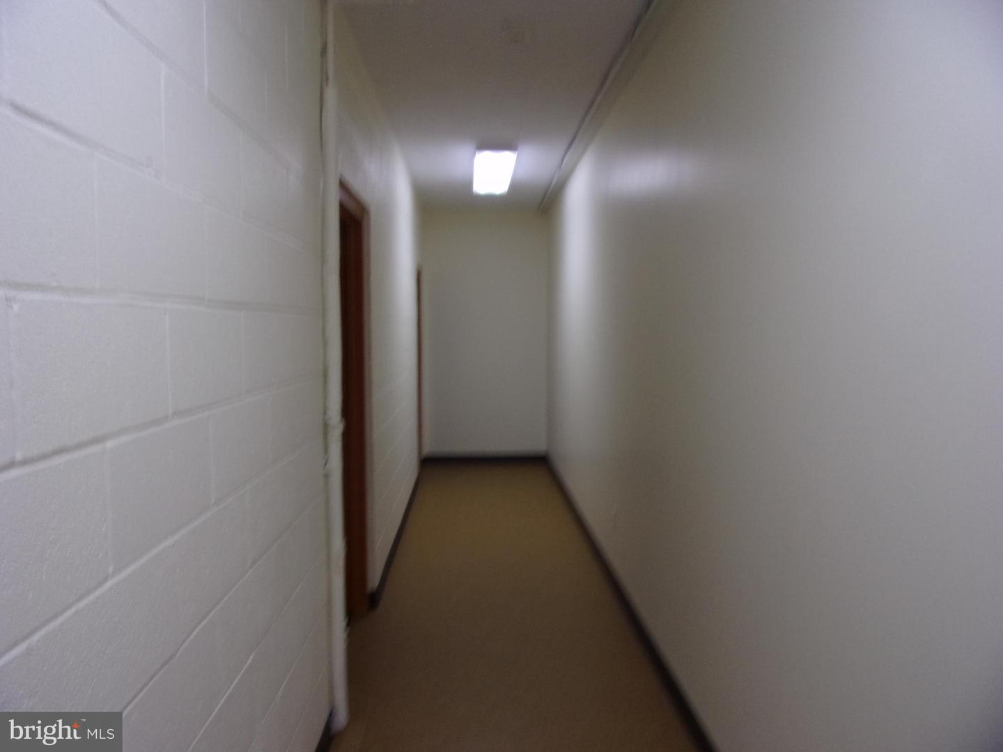 1300 Greenwood Property Photo 8