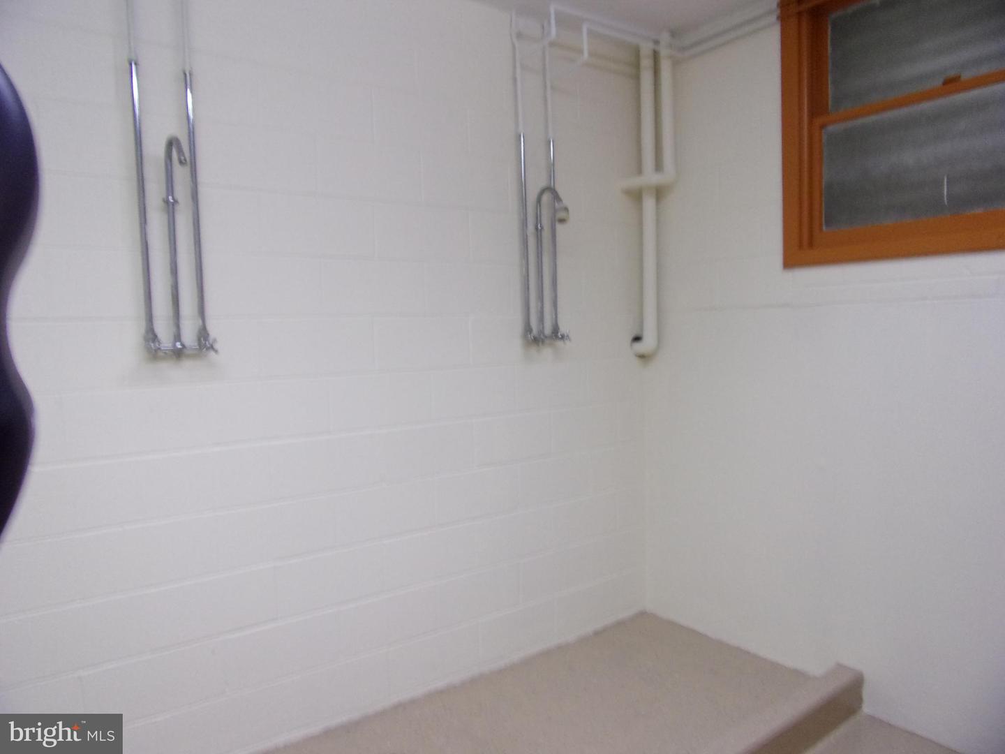 1300 Greenwood Property Photo 10