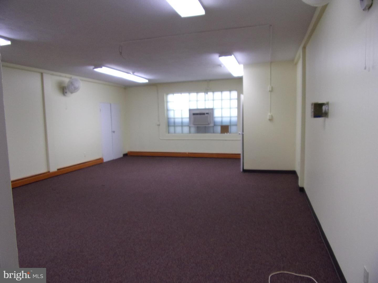 1300 Greenwood Property Photo 16