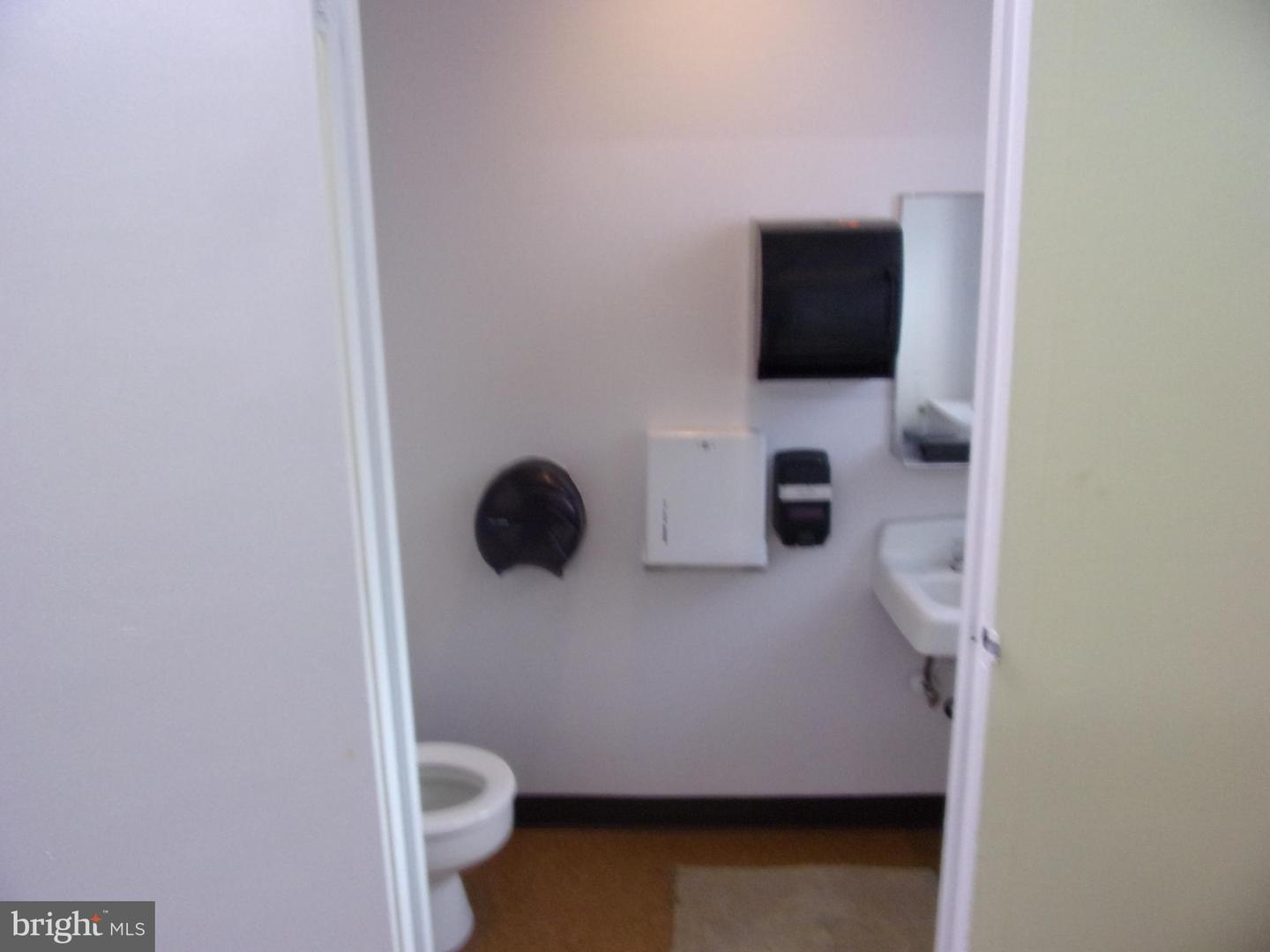1300 Greenwood Property Photo 20