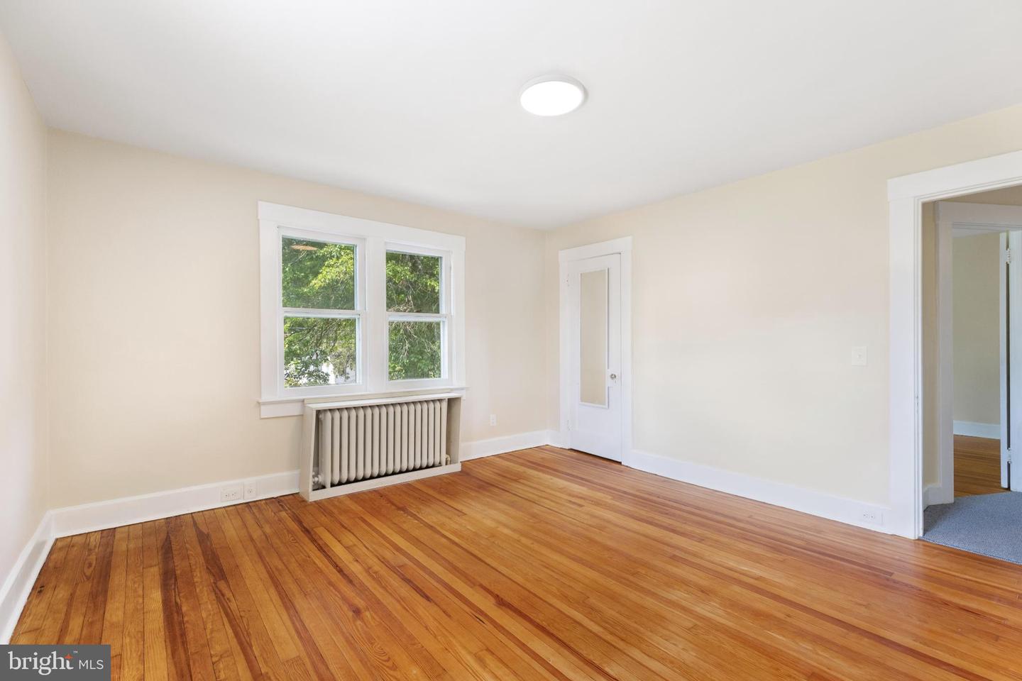 219 Washington Property Photo 17
