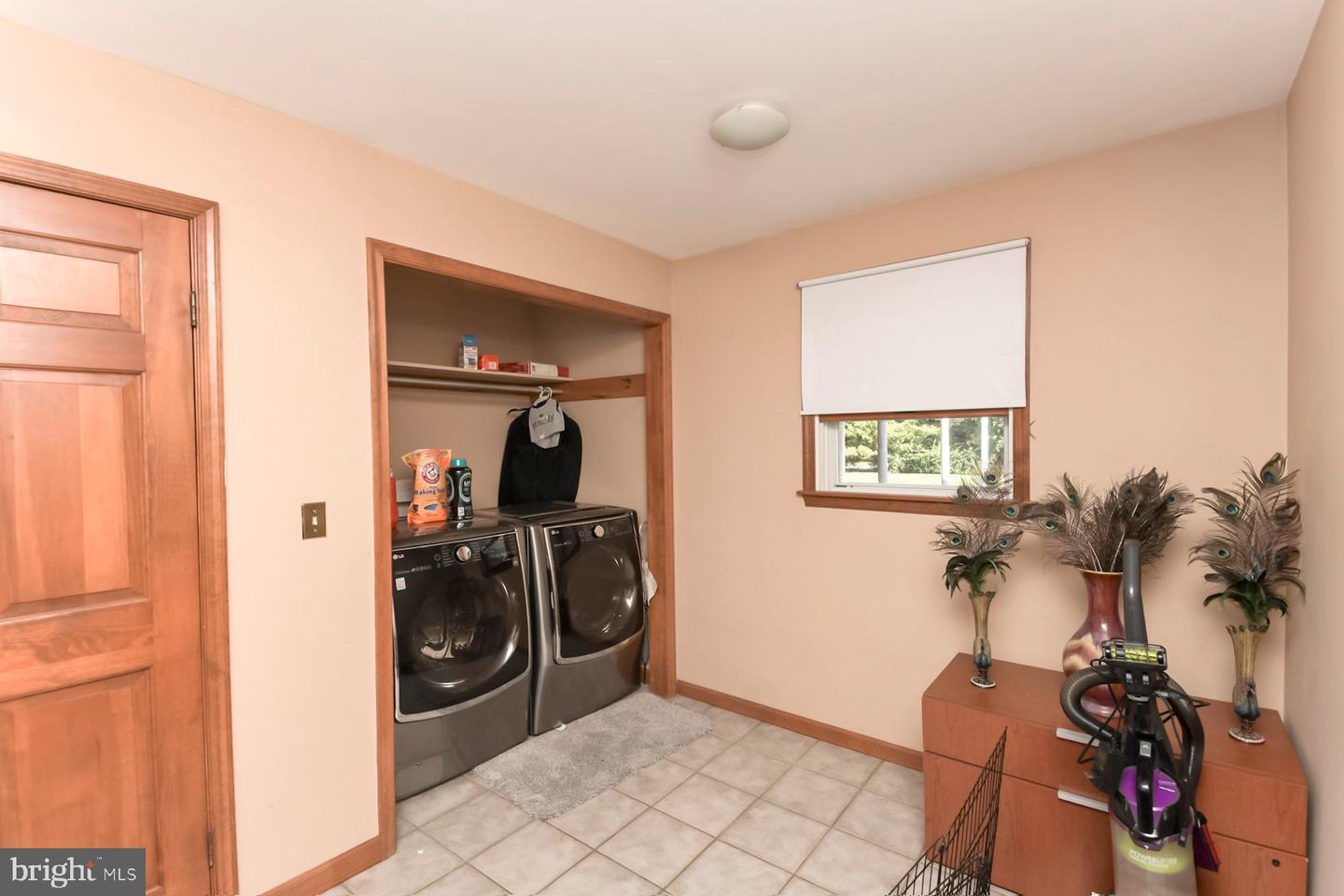 467 Gordon Property Photo 20