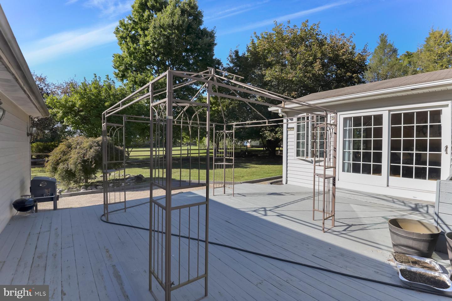 467 Gordon Property Photo 39