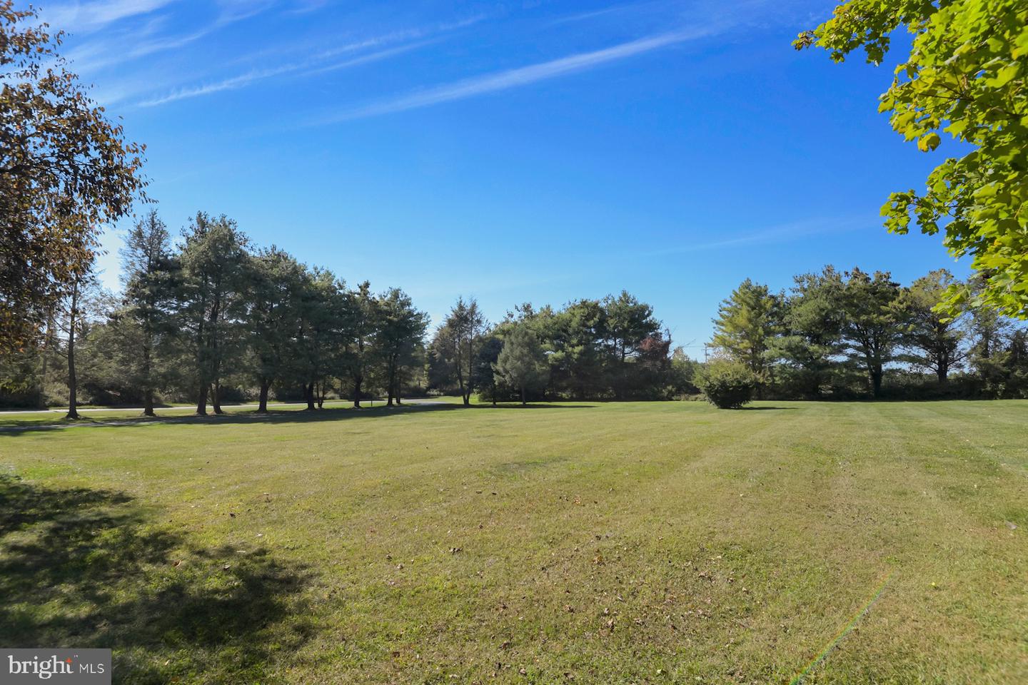 467 Gordon Property Photo 40