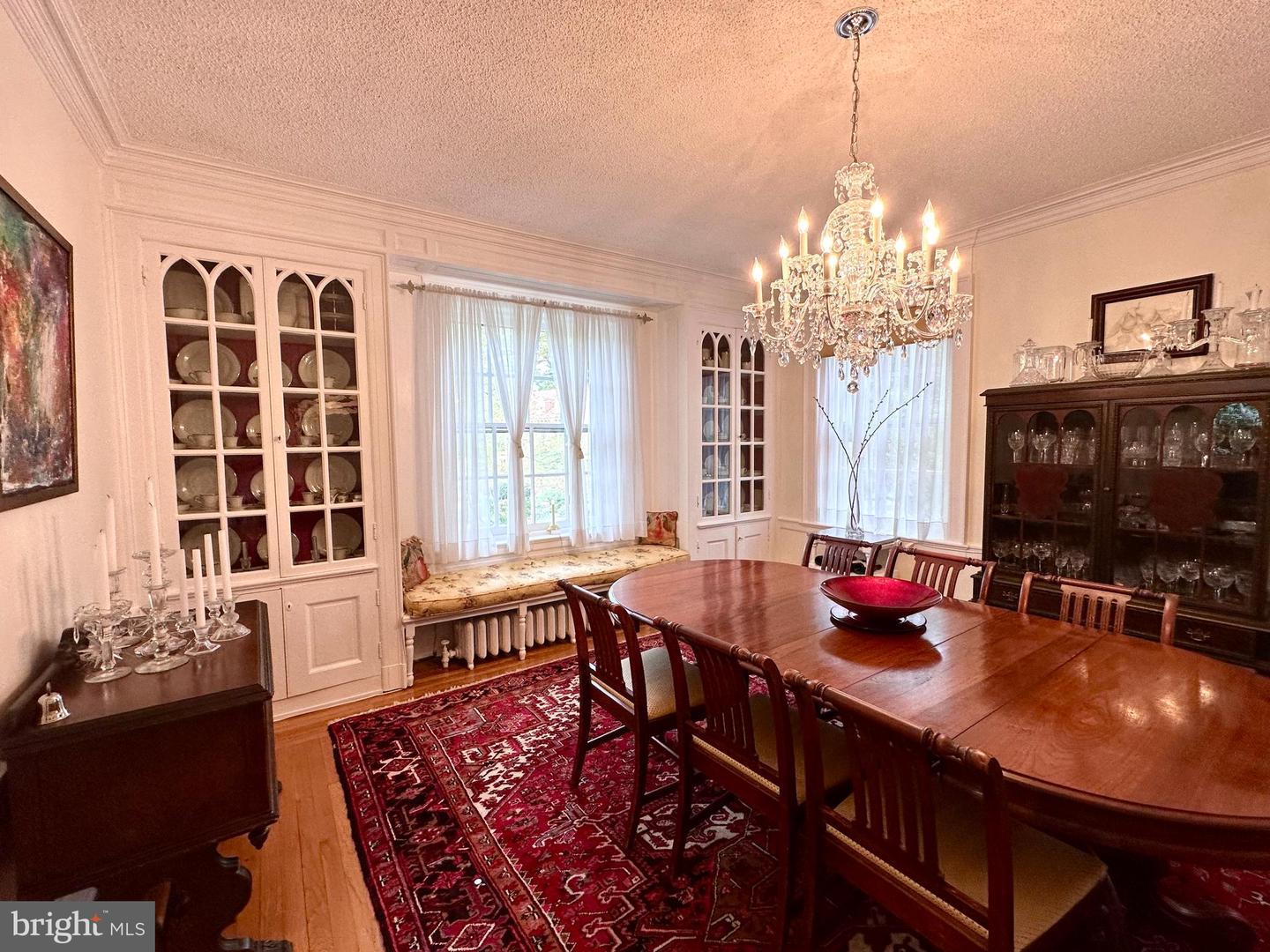 27 Whittier Ave Property Photo 11