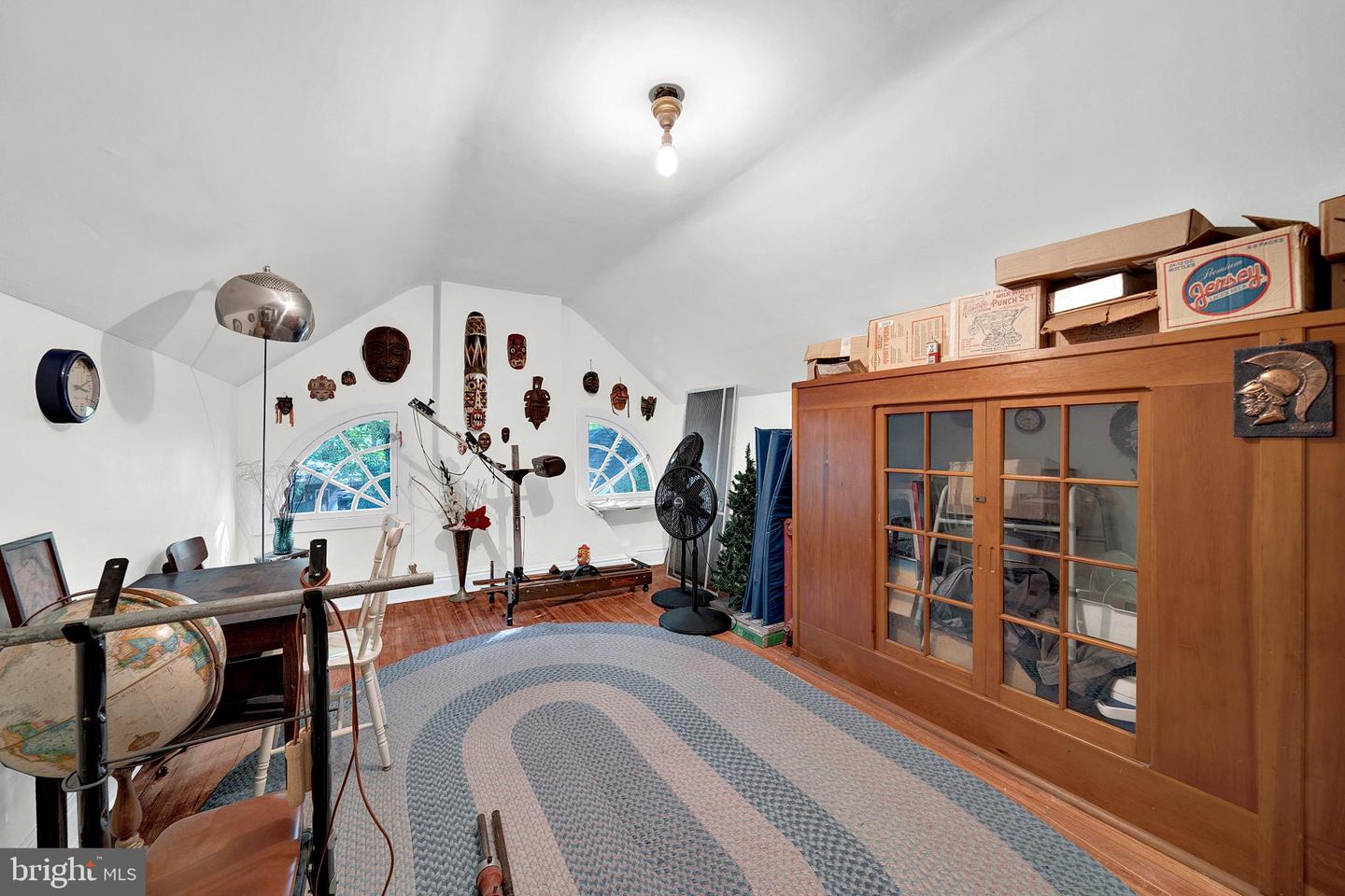 27 Whittier Ave Property Photo 39