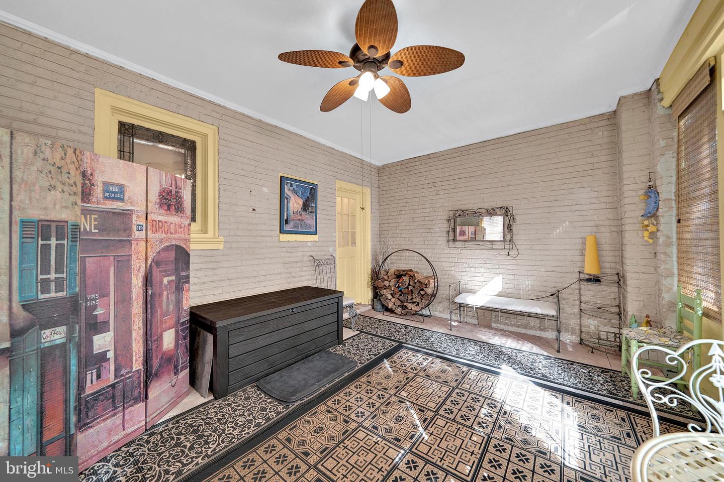 27 Whittier Ave Property Photo 43