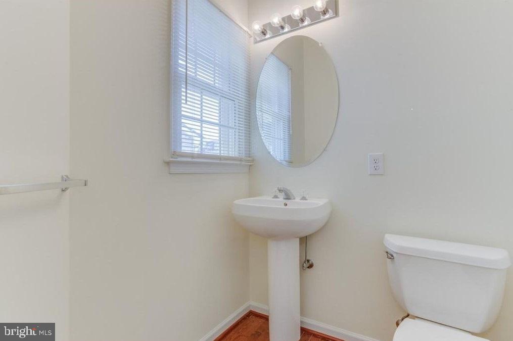 45 Caleb Ln Property Photo 8