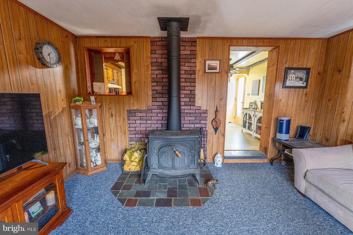 33 Stratford Avenue Property Photo 10