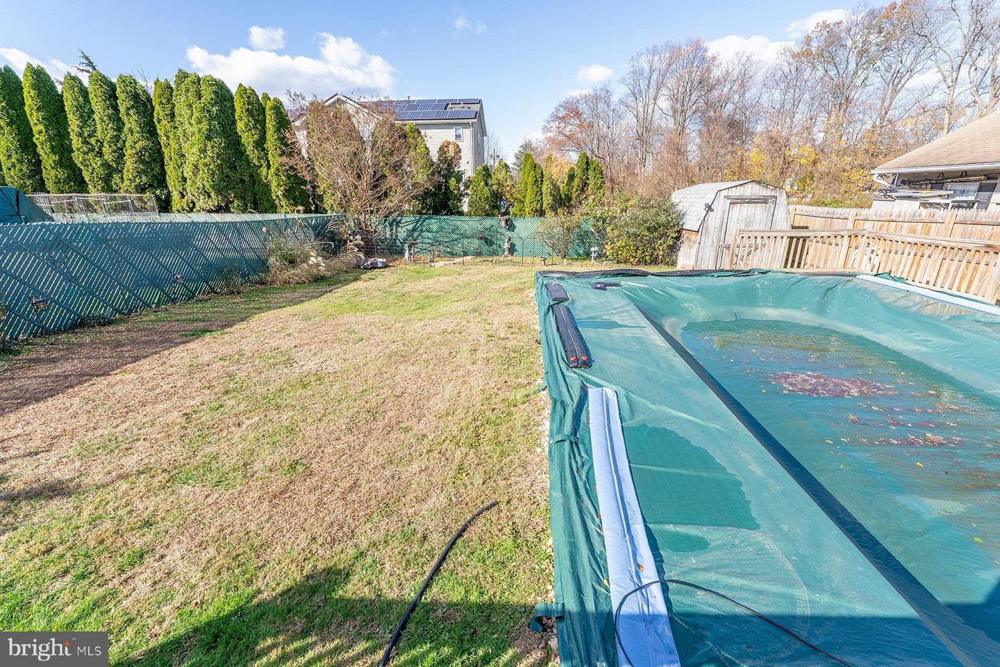 33 Stratford Avenue Property Photo 27