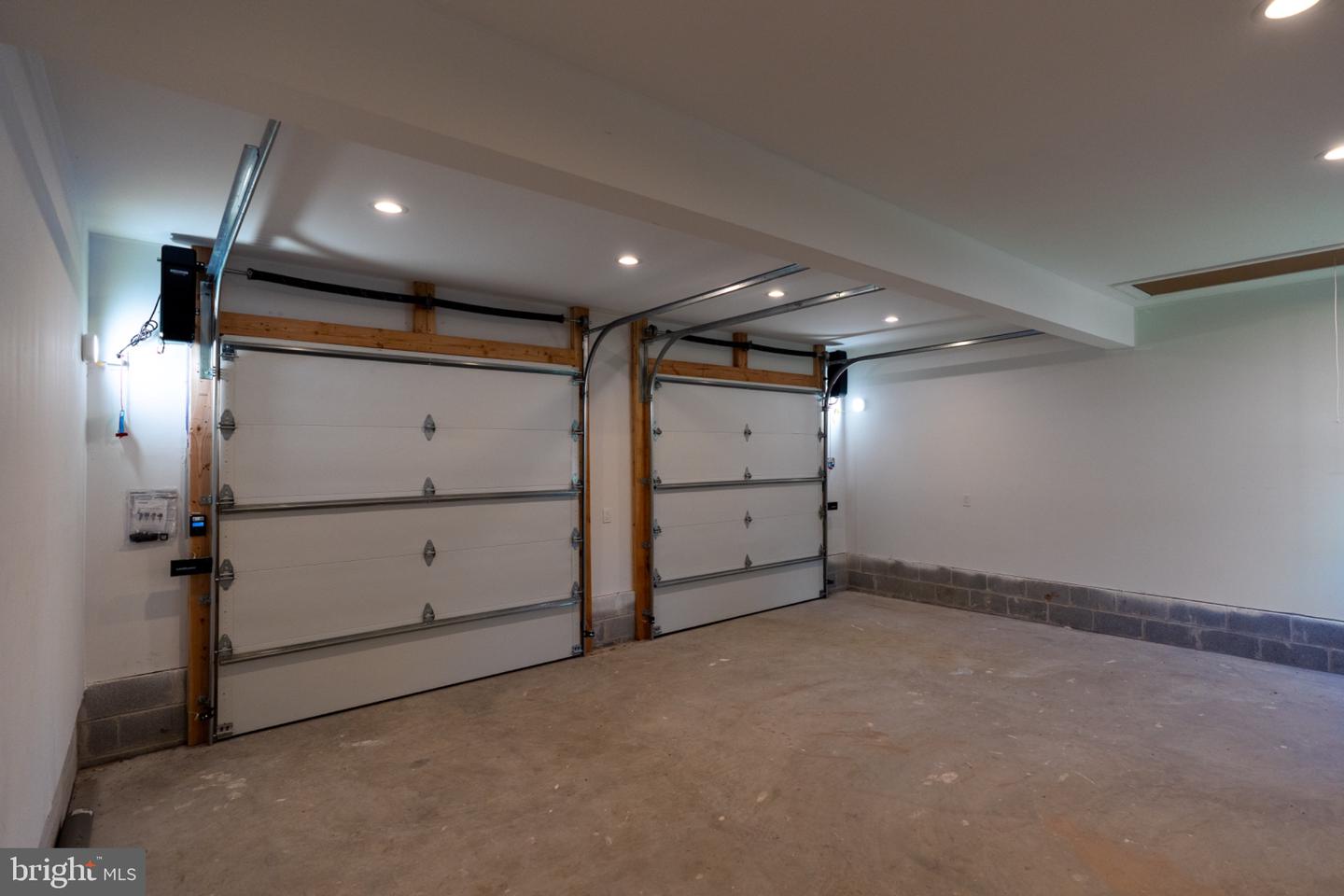 212 Ingleside Ave Property Photo 36