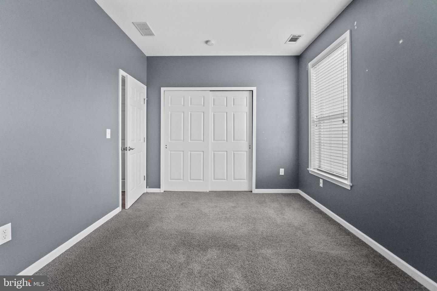 59 Kyle Way Property Photo 6