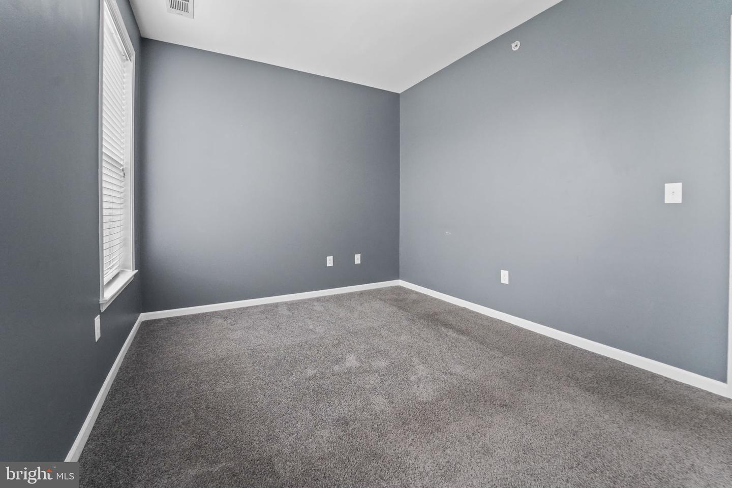 59 Kyle Way Property Photo 8