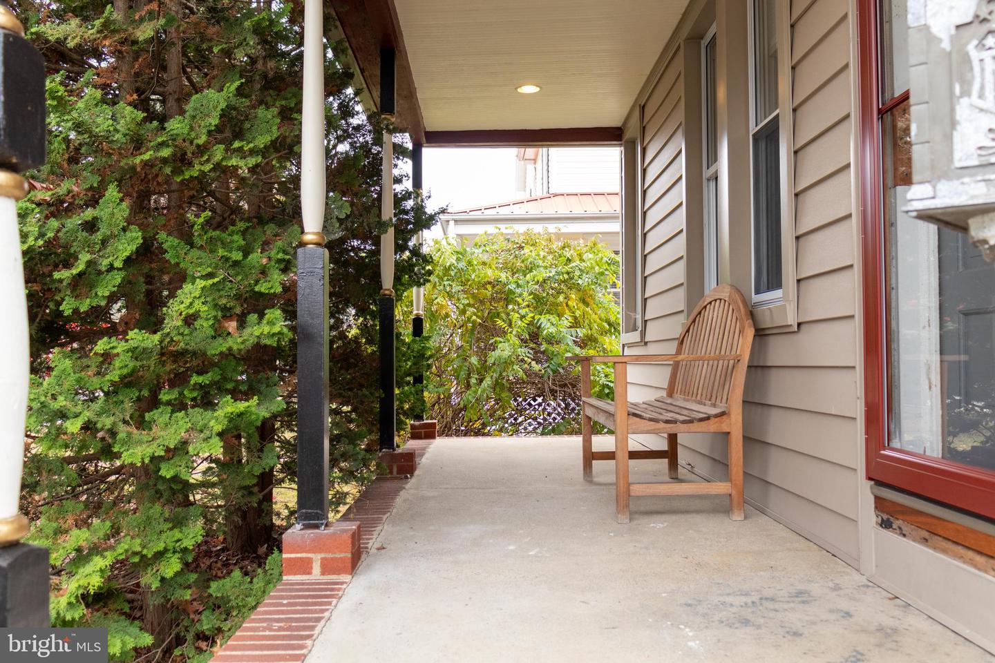 336 Stockton St Property Photo 4