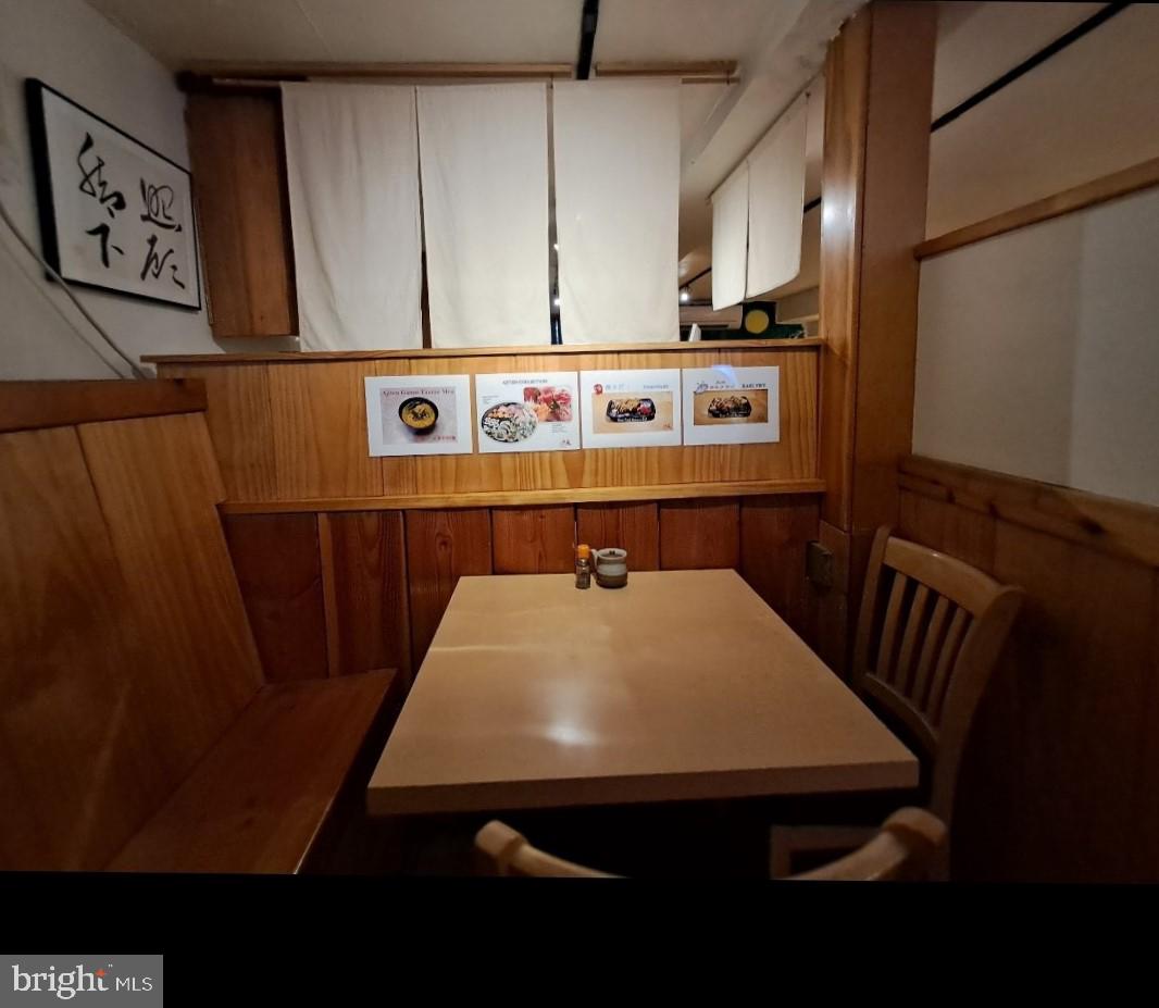 11 Chambers St Property Photo 22