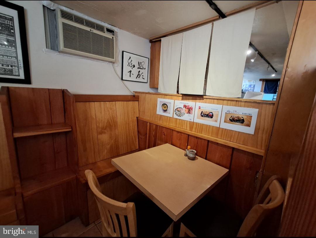 11 Chambers St Property Photo 23