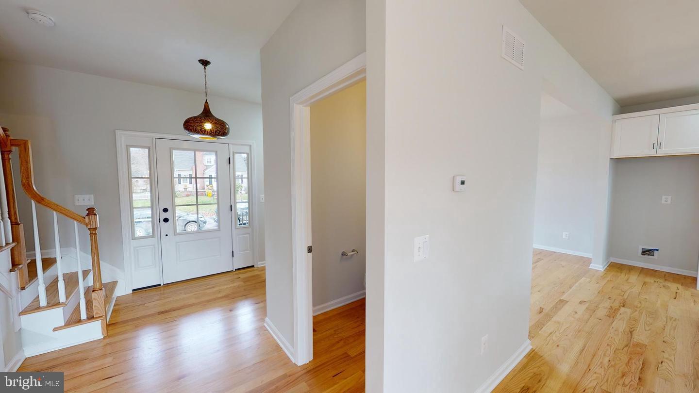 11 Hempstead Rd Property Photo 4