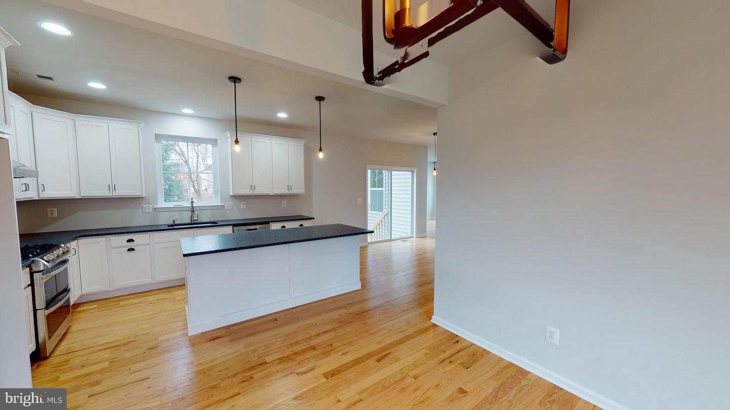 11 Hempstead Rd Property Photo 6