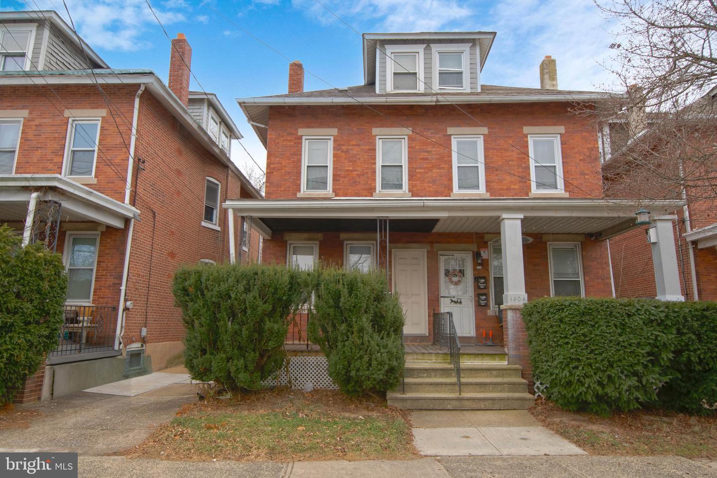 1406 Brunswick Ave Ave Property Photo 2