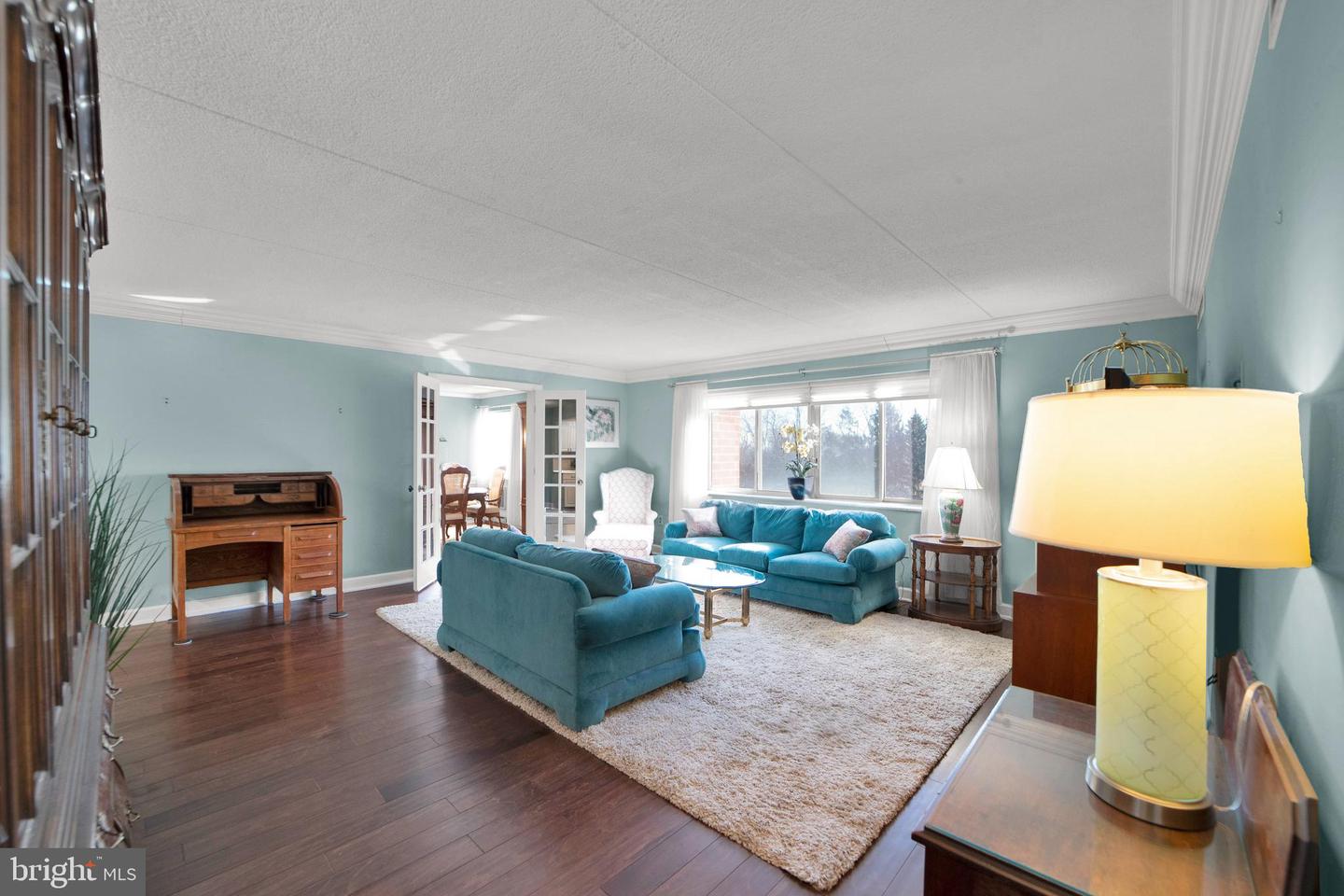 860 Lower Ferry Rd #5p Property Photo 4