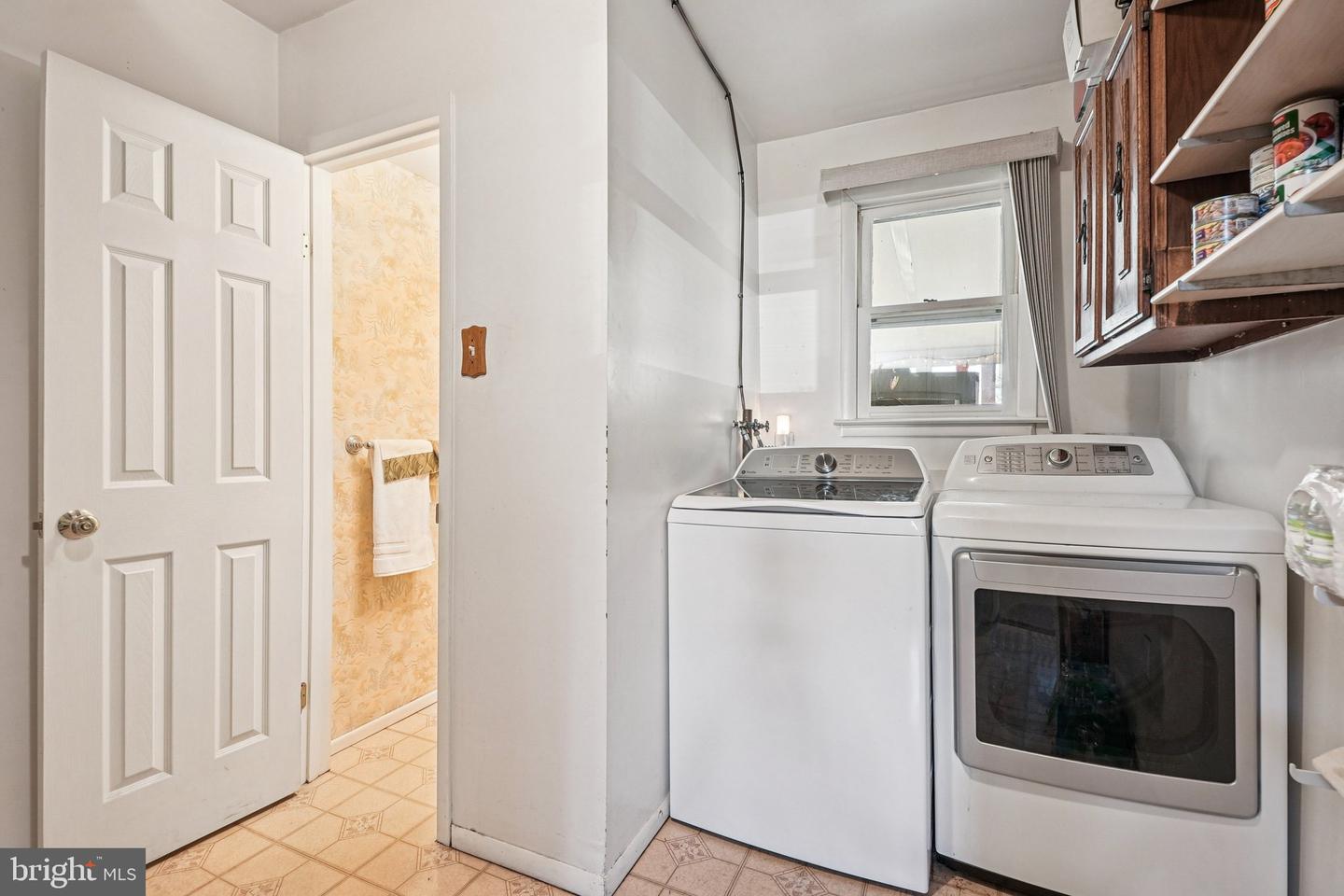 41 Harding Property Photo 30