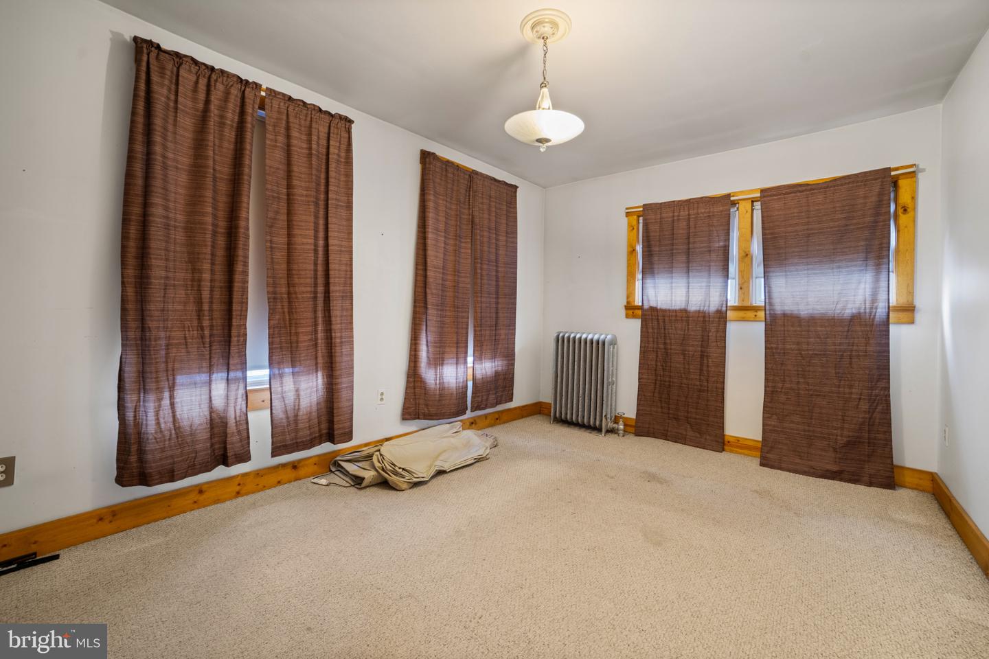 225 S Johnston Ave Property Photo 21