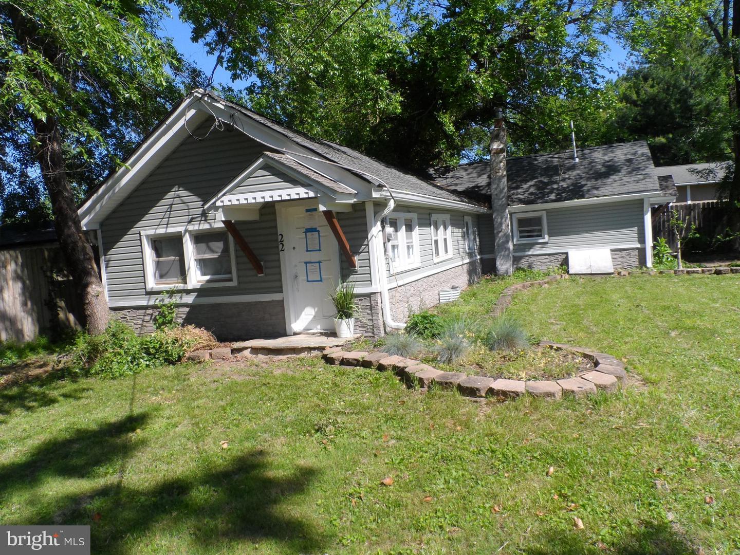 22 E Taylor Ave Property Photo 1