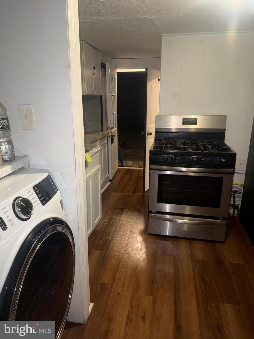 22 E Taylor Ave Property Photo 7