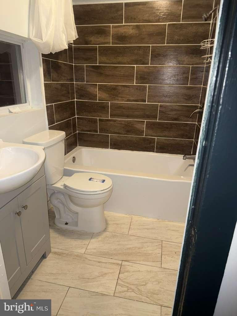 22 E Taylor Ave Property Photo 14
