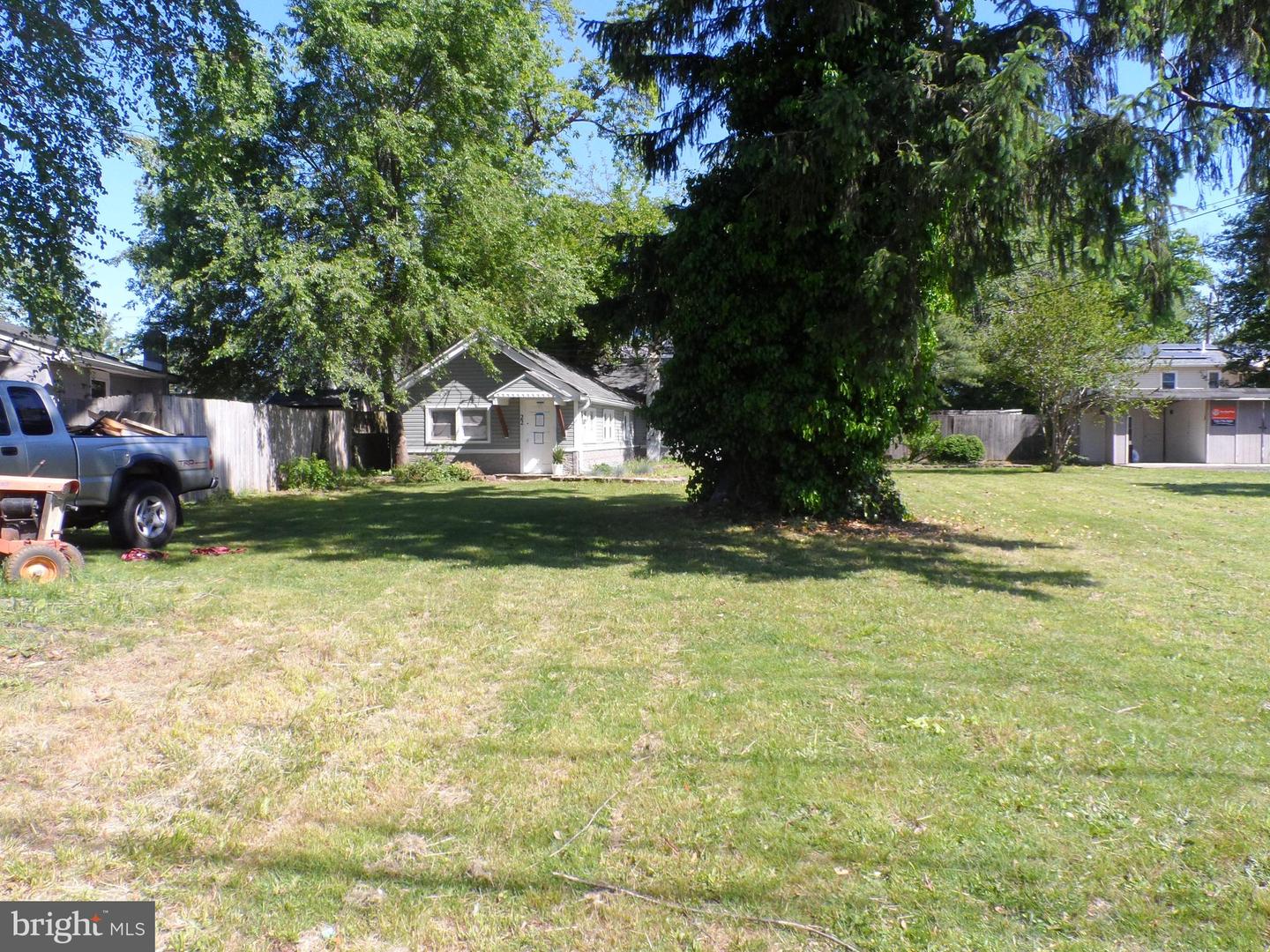 22 E Taylor Ave Property Photo 19