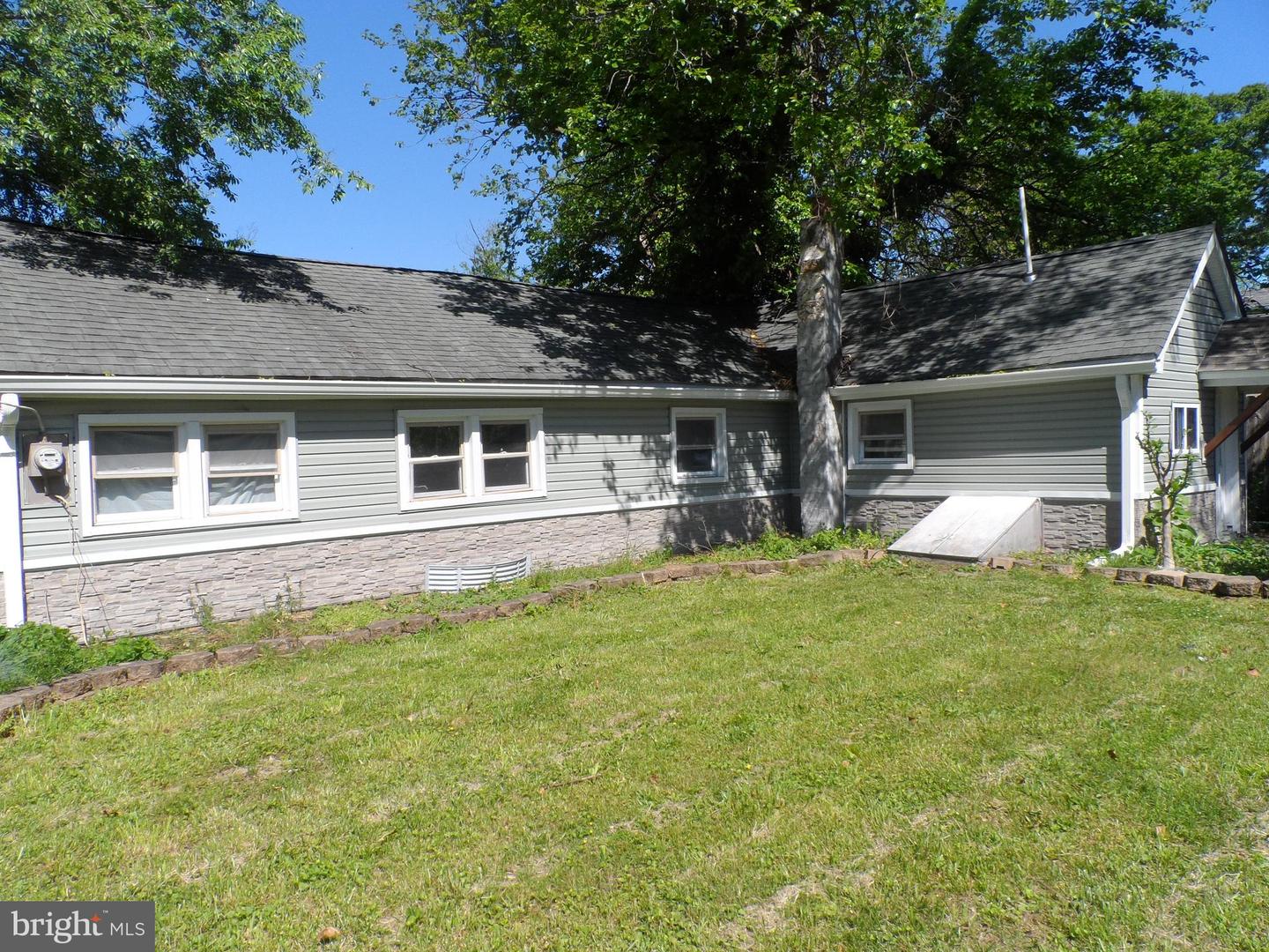 22 E Taylor Ave Property Photo 20