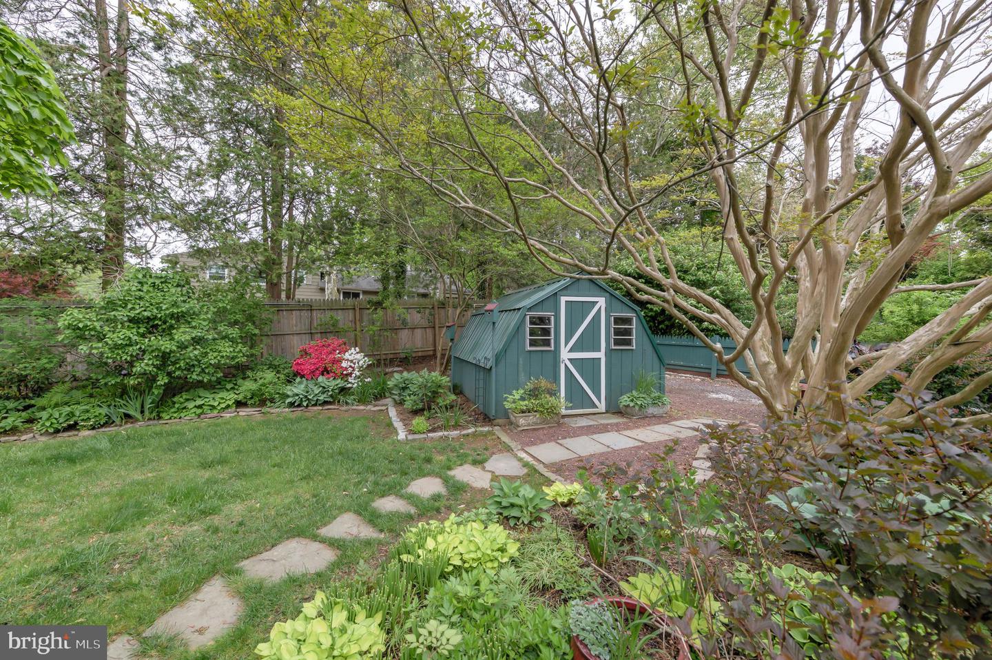 19 Farm Rd Property Photo 47