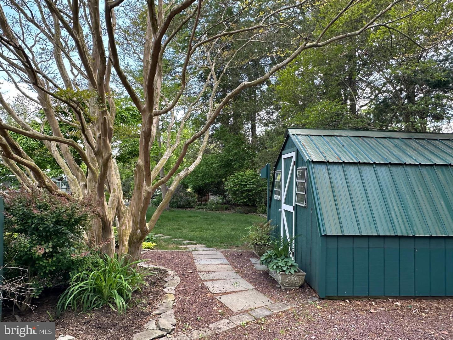 19 Farm Rd Property Photo 54
