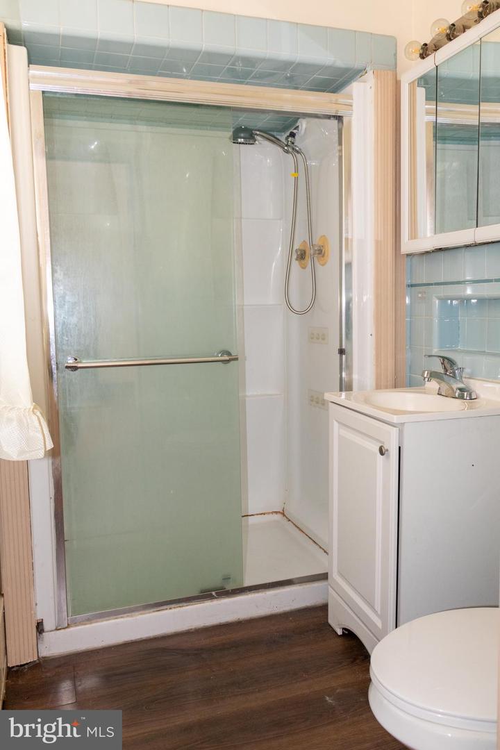 984 S Broad St Property Photo 44