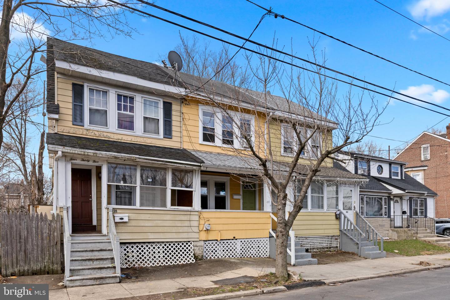 433 S Logan Ave Property Photo 5