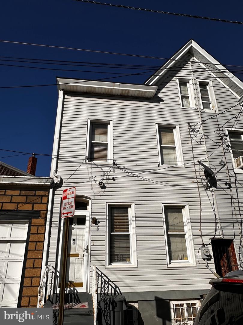 6 Emory Ave Property Photo 1
