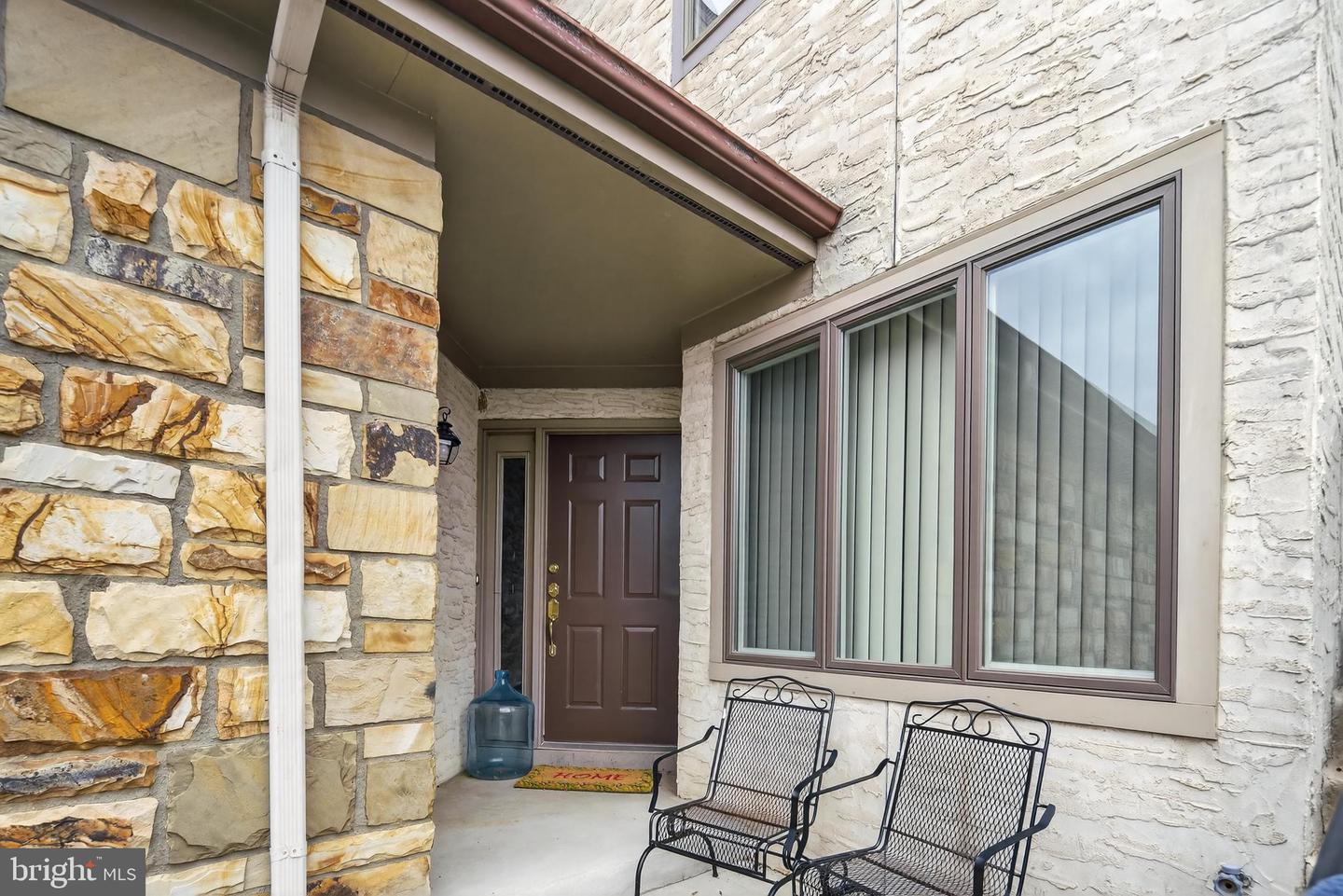 37 Woodmont Dr #37 Property Photo 1
