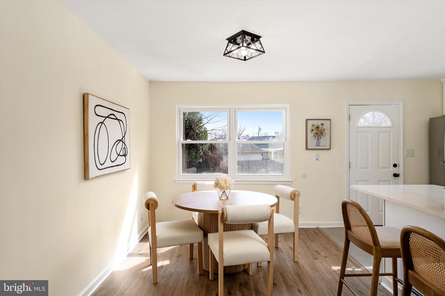 2 Shelburne Dr Property Photo 9
